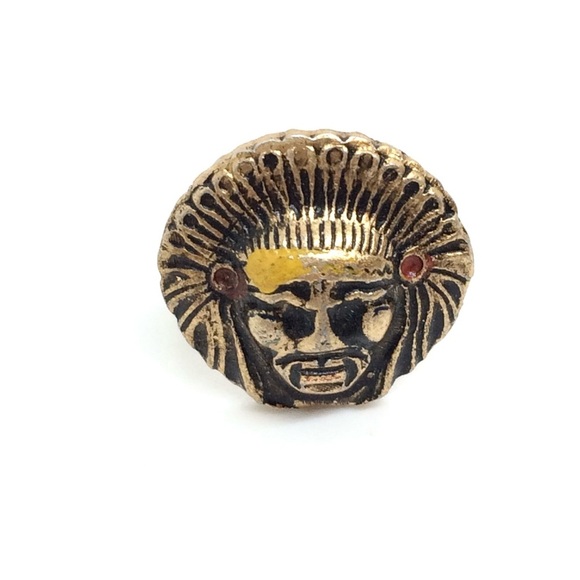 3/$30 VINTAGE NATIVE AMERICAN VENDING MACHINE RING INDIAN HEADDRESS TOY PRIZE - Picture 1 of 13